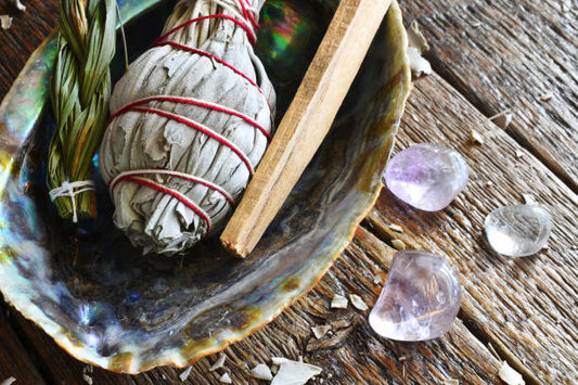 10 Spiritual Businesses & Crystal Shops Based in Washington, D.C. (with in-person stores!)