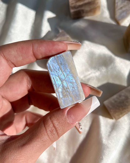 Moonstone Mini Crystal Freeforms