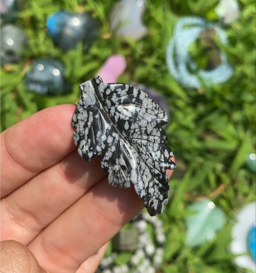 Snowflake Obsidian Leaves